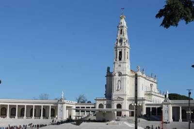 Fátima Private Tour And Batalha Nazaré & Óbidos