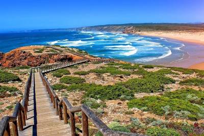 Small-Group Day Trip to Costa Vicentina from the Algarve