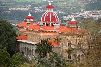 Private Sintra Day Trip from Lisbon with Wine Tasting and Monserrate Palace