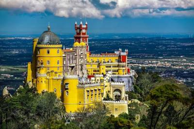 Sintra, Cascais & Cabo da Roca - Private Van Tour