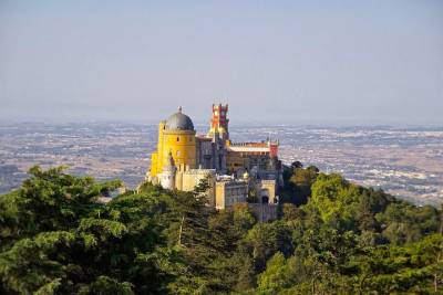 Private Day Tour to Sintra and Cascais from Lisbon