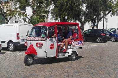 Tuk Tuk Tour in Tavira - 60 Minutes