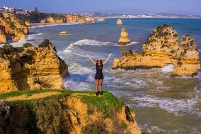 Algarve Coast to Coast - 3 Days Private Tour from Lisbon (all included)