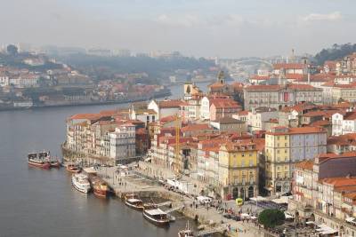 Lisbon, Fatima & Coimbra, 6 Day Tour from Porto