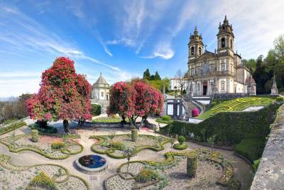 Braga and Guimarães Full Day Tour from Porto with Lunch