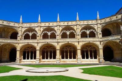 Uncover Classic Lisbon: A Self-Guided Audio Tour