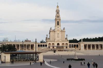 Private Tour Fátima - Nazaré - Batalha - Óbidos