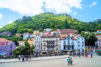 Sintra and Cascais Villages Private Luxury Tour