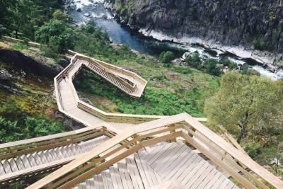 Full Day Private Tour - Paiva Walkways