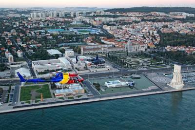 Lisbon DISCOVERIES TOUR- Flight over Belem and the Tagus River