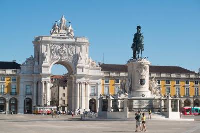 4-Hour Private Lisbon Highlights Tour