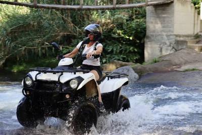 Quad Bike Tour - Lagoa de Fogo (Half Day)