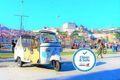 Cruise Shore Excursion - Private Tuk Tuk Tour to the Historic Center