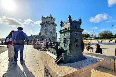 Lisbon Private Tour Viewpoints and Monuments