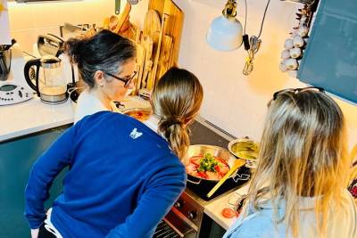 From Market to Table with Paula (Loulé) - Private Cookery Class