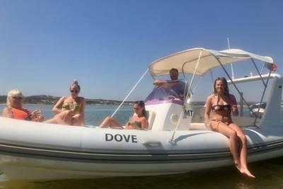 Private Boat Charter - Half Day 3.5hrs - (Hiring the whole boat max x7 guests)