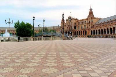 Algarve: Seville Full Day Tour