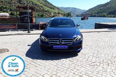 Porto to/from Lisbon Direct and Private Transfer in a Business Car (1-4pax)