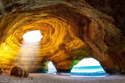 Portimão - Benagil Sea Cave Tour Seafaris