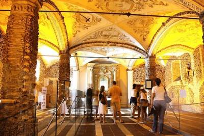 Private Tour: Évora, Chapel of Bones Tickets, Lunch, Wine Tasting