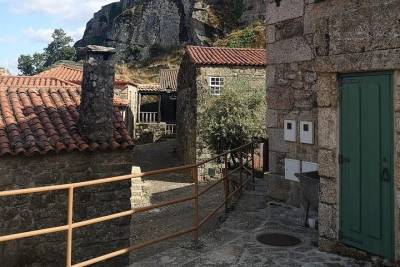 Portugal Historical Villages - Private Tour