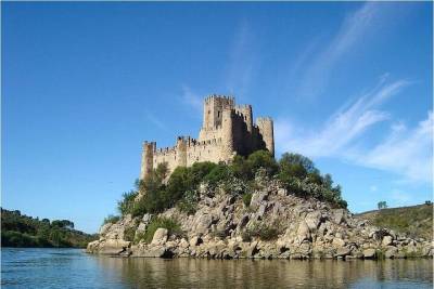 Ourém, Tomar and Almourol Castle Full Day Private Tour