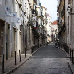 View up Rua da Rosa - Bairro Alto