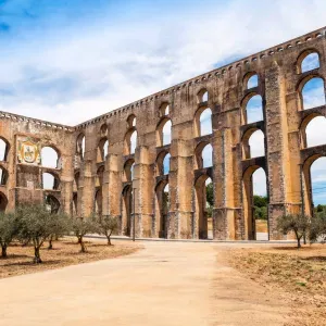 Amoreira Aqueduct - Elvas