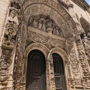 Manueline doorway - Igreja da Conceição Velha - Lisbon