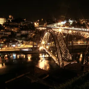 Looking across Ponte Dom Luís I to Ribeira at Night