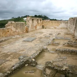 Torres Vedras Castle Interior