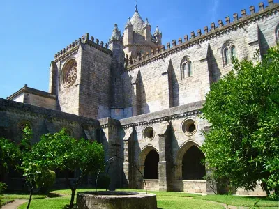 Evora Cathedral cloisters