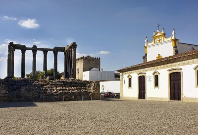 Evora Roman Temple - Largo Conde de Vila Flor