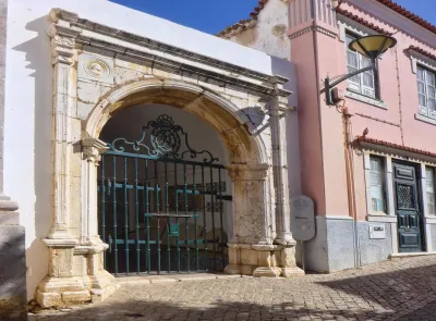 Lagos Museum entrance