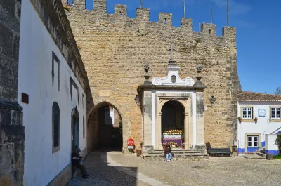 Porta da Vila from Rua Direita