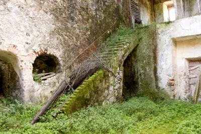 Nossa Senhora do Desterro ruins