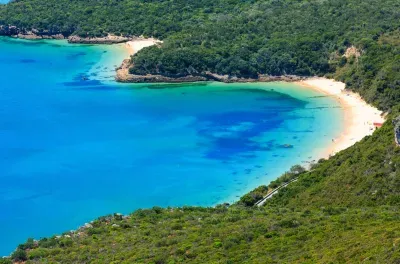 Praia dos Galapinhos