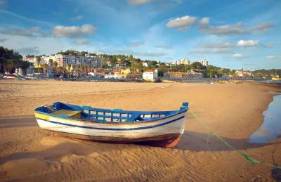 Praia de Paço de Arcos - Praia Velha