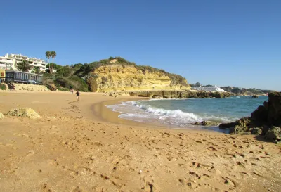 Praia dos Aveiros