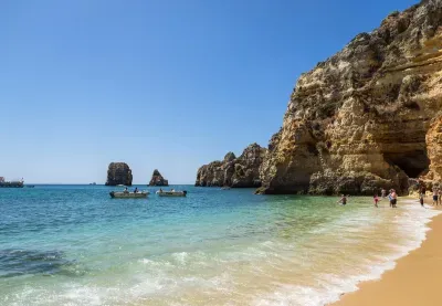 Praia dos Pinheiros - Lagos