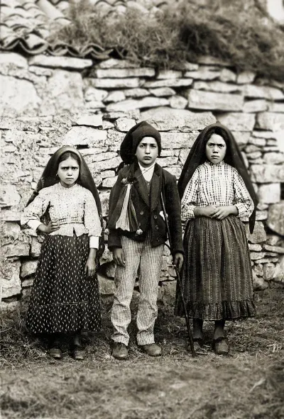 Children of Fatima - Lúcia Santos, Jacinta Marto and Francisco Marto