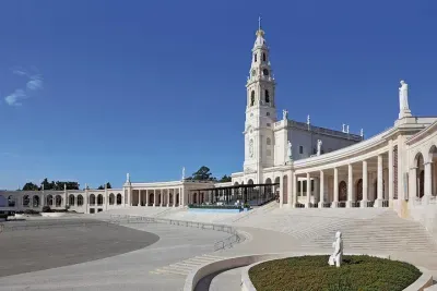 Lisbon: Fátima & The Shepherds Children Home Self-Guided Tour 