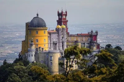 Lisbon: Sintra, Pena Palace, Cape of Roca & Cascais - Guided Tour