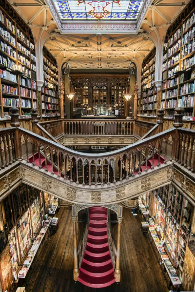 Livraria Lello - Harry Potter Bookshop