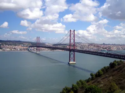 Ponte 25 de Abril, Lisbon