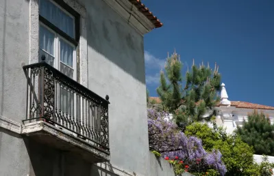 Balcony and Garden in Alfama - Lisbon