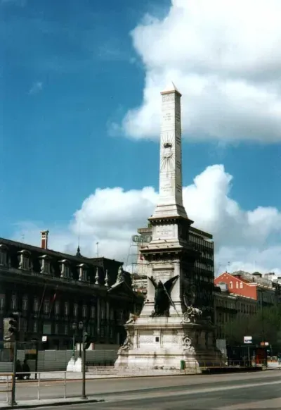 Obelisk - Praca dos Restauradores - Lisbon