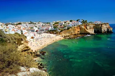 Carvoeiro beach