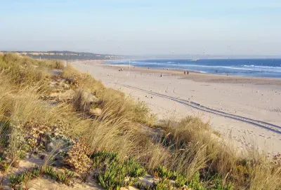 Costa da Caparica beach