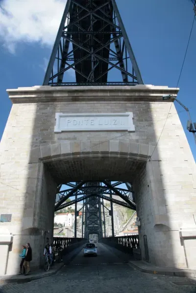 Ponte Dom Luis I in Porto - Close Up